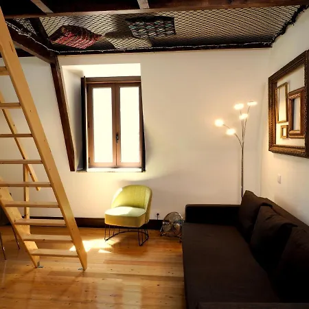 Апартаменты Framer's House - Authentic Downtown Порту