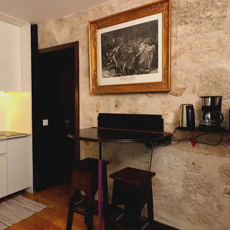 Framer'S House - World'S Oldest Framing Atelier Apartmán