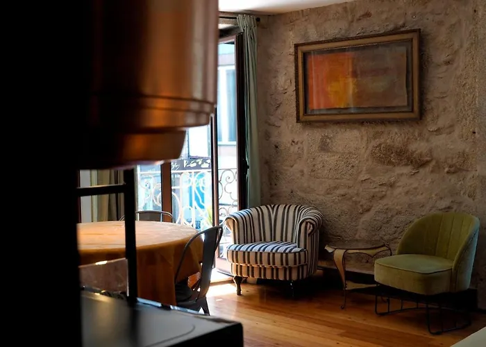 Framer's House - Authentic Downtown Apartman Porto